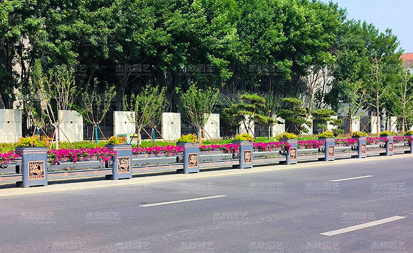 花箱在城市道路綠化中的作用有多少？